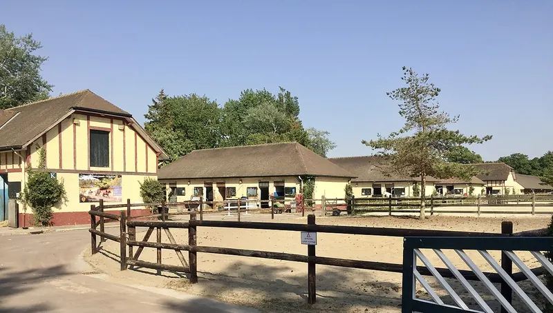 Facilities at Le Touquet's equestrian park, avenue de la Dune-aux-Loups